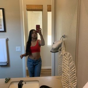 Meet your Posher, Denisse